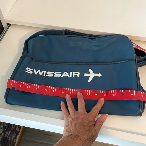 NWOT SWISSAIR STEWARDESS BAG BLUE and WHITE - Picture 7 of 9